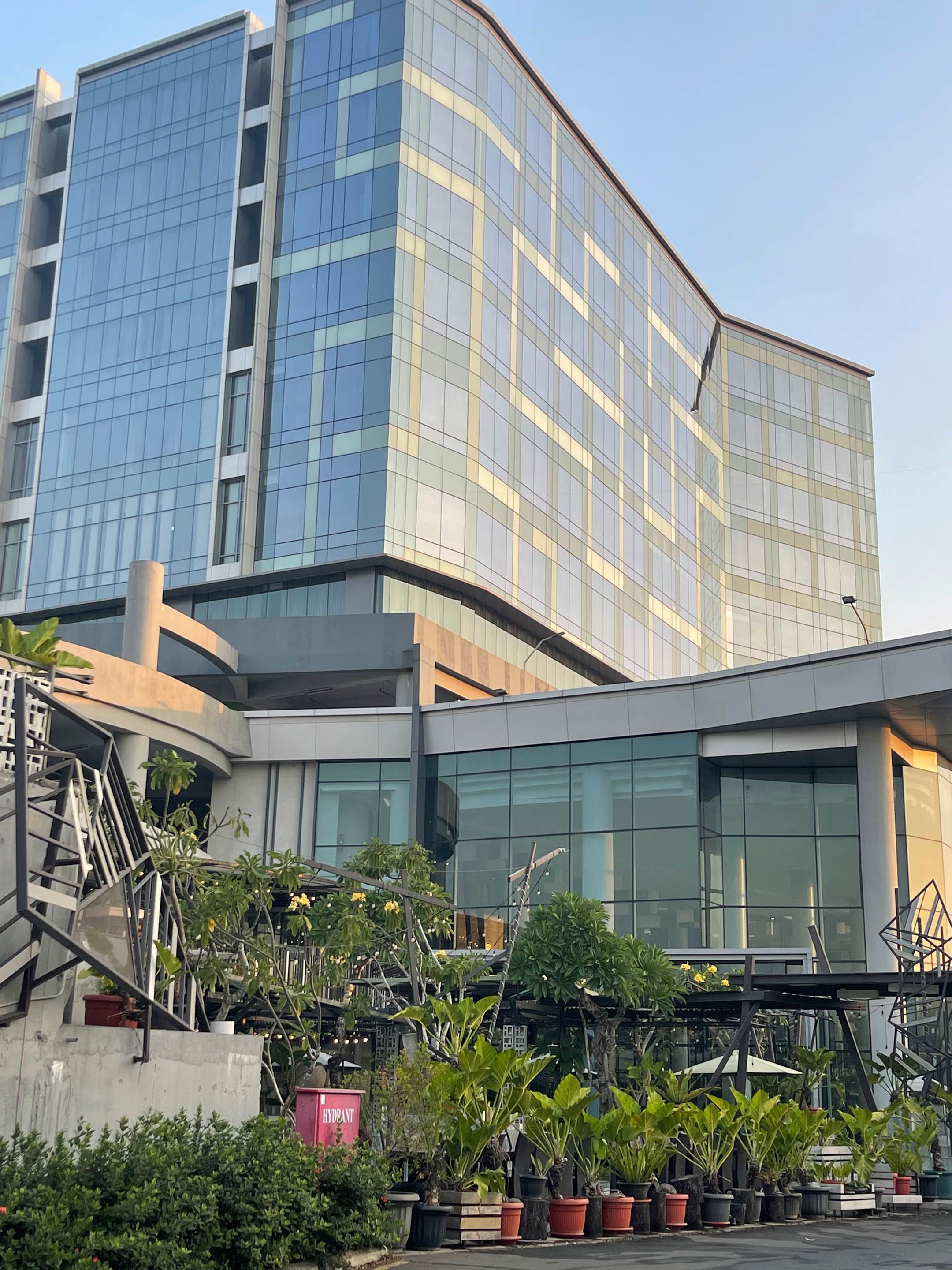 Commercial building